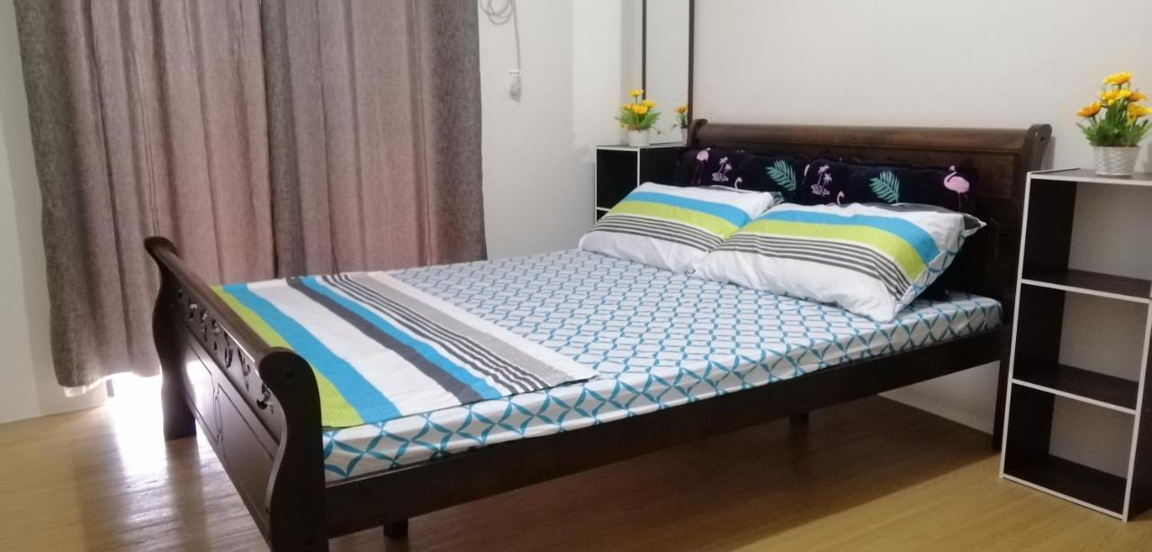Pine Suites Tagaytay 2 Bedroom W/ Netflix And Parking, Wifi, Balcony, And Great View Tagaytay City Εξωτερικό φωτογραφία