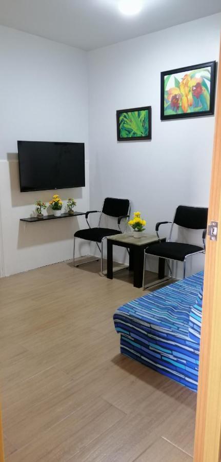 Pine Suites Tagaytay 2 Bedroom W/ Netflix And Parking, Wifi, Balcony, And Great View Tagaytay City Εξωτερικό φωτογραφία