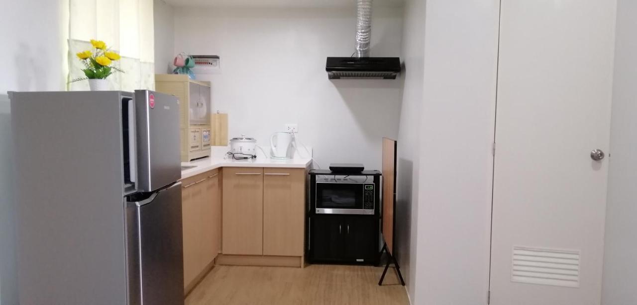 Pine Suites Tagaytay 2 Bedroom W/ Netflix And Parking, Wifi, Balcony, And Great View Tagaytay City Εξωτερικό φωτογραφία
